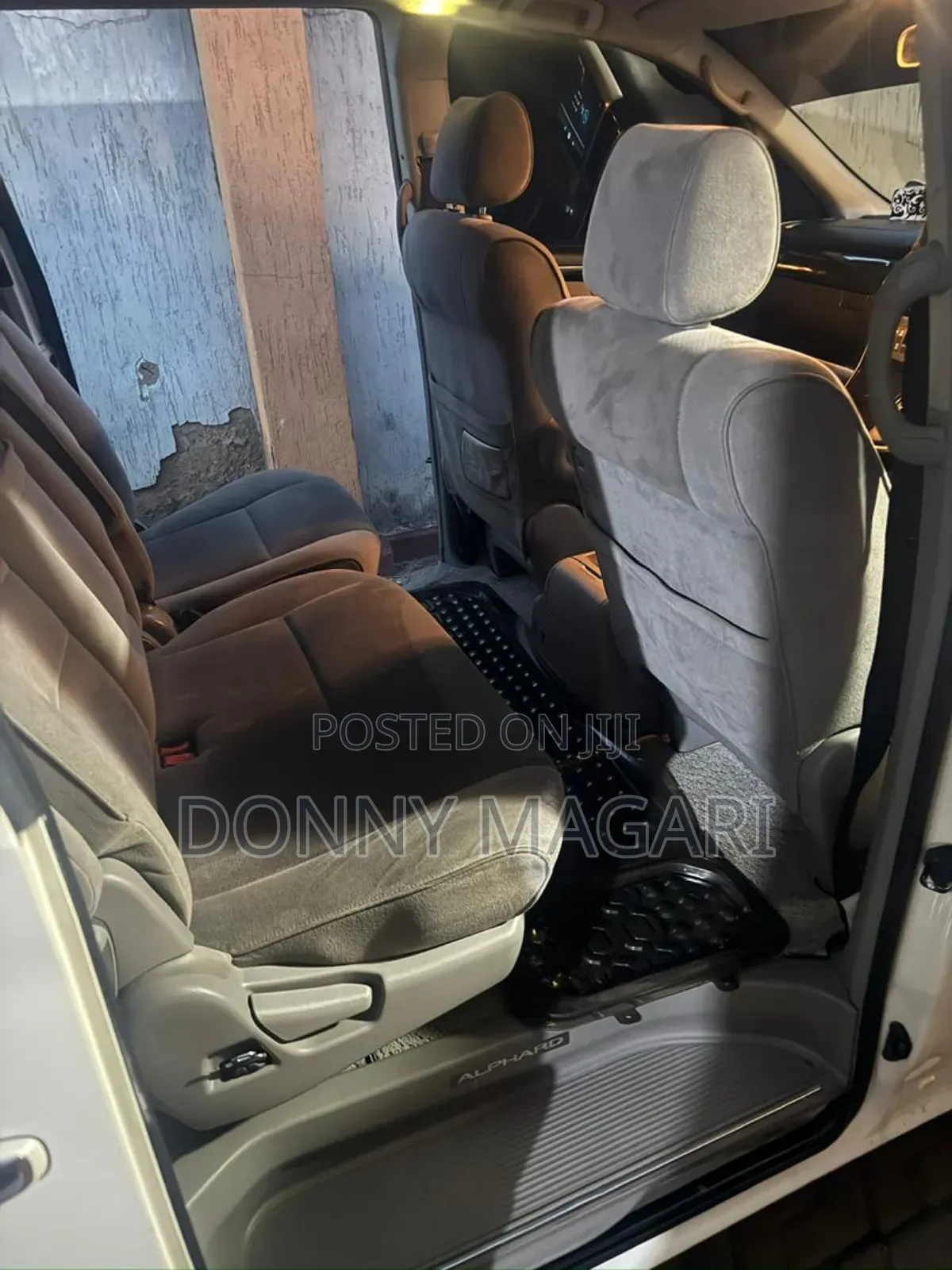 Toyota Alphard 2006 White