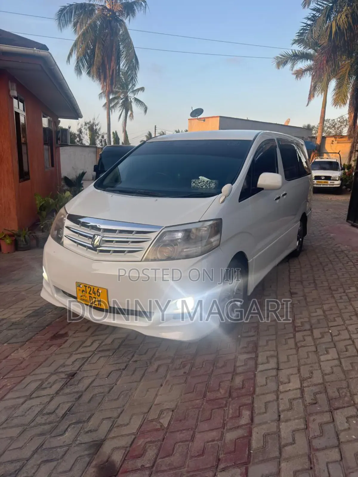 Toyota Alphard 2006 White