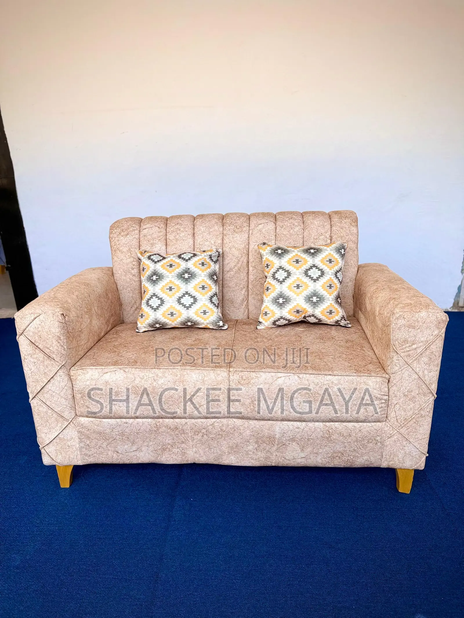 2:2 Sofa Seats