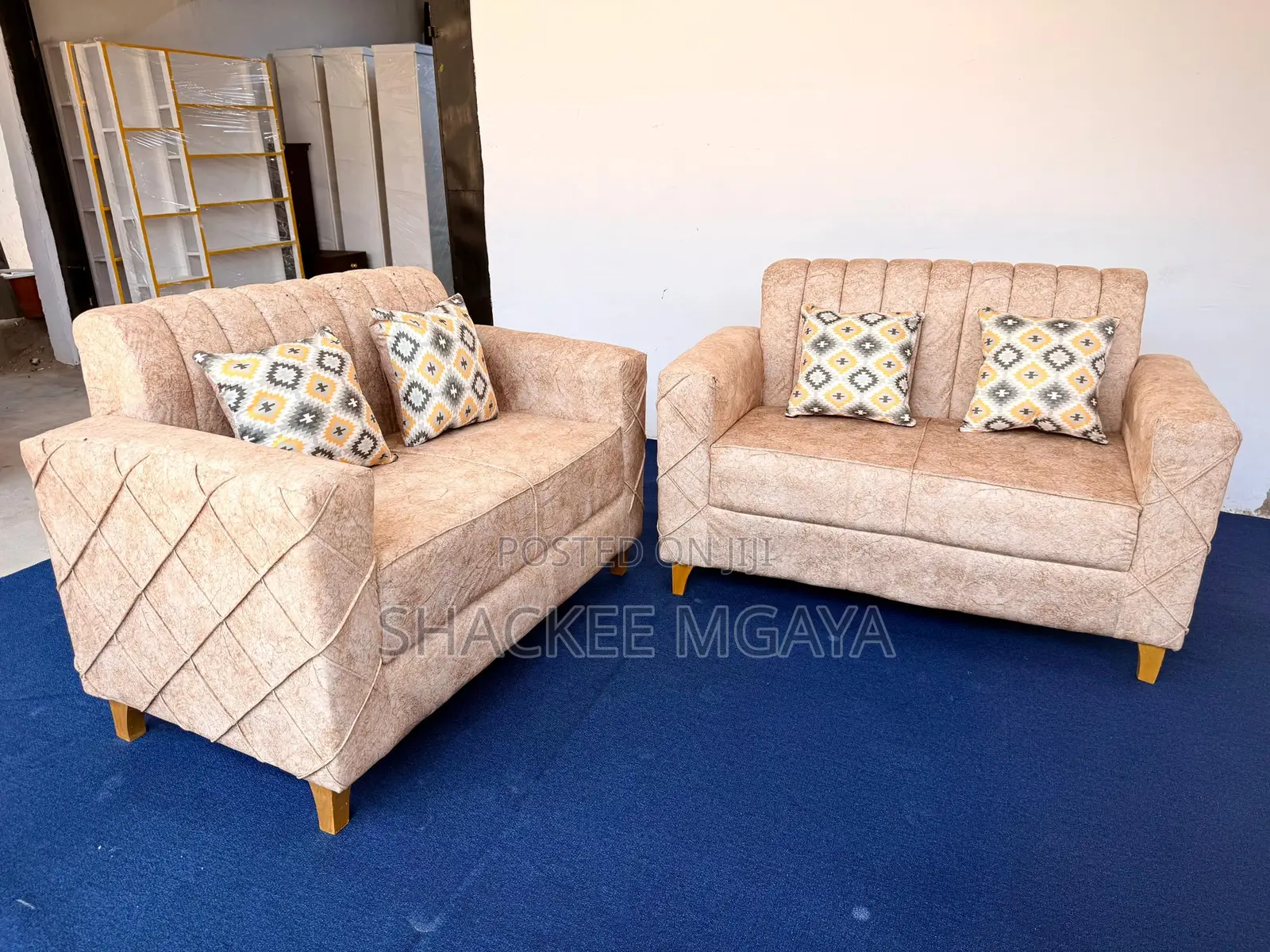 2:2 Sofa Seats