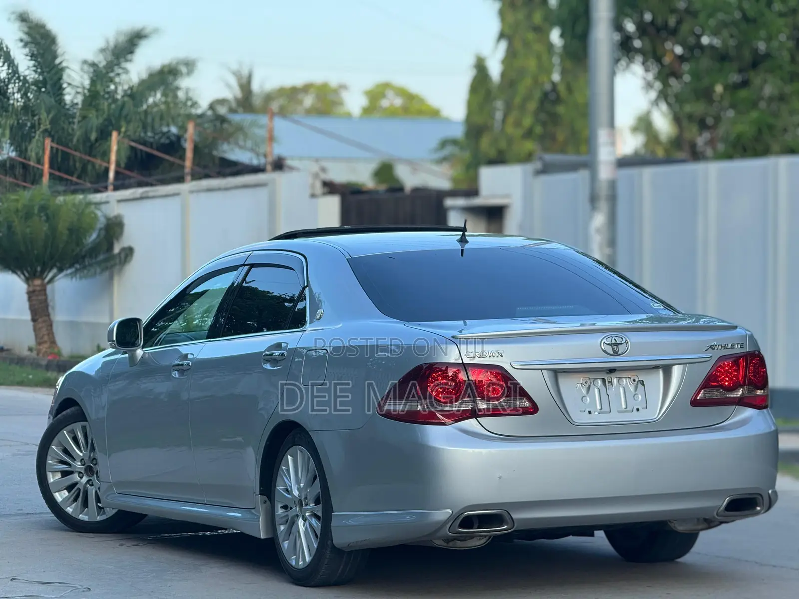 Toyota Crown 2009 Silver