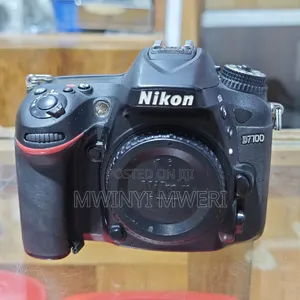 Nikon D7100 DSLR Camera Body Only Used