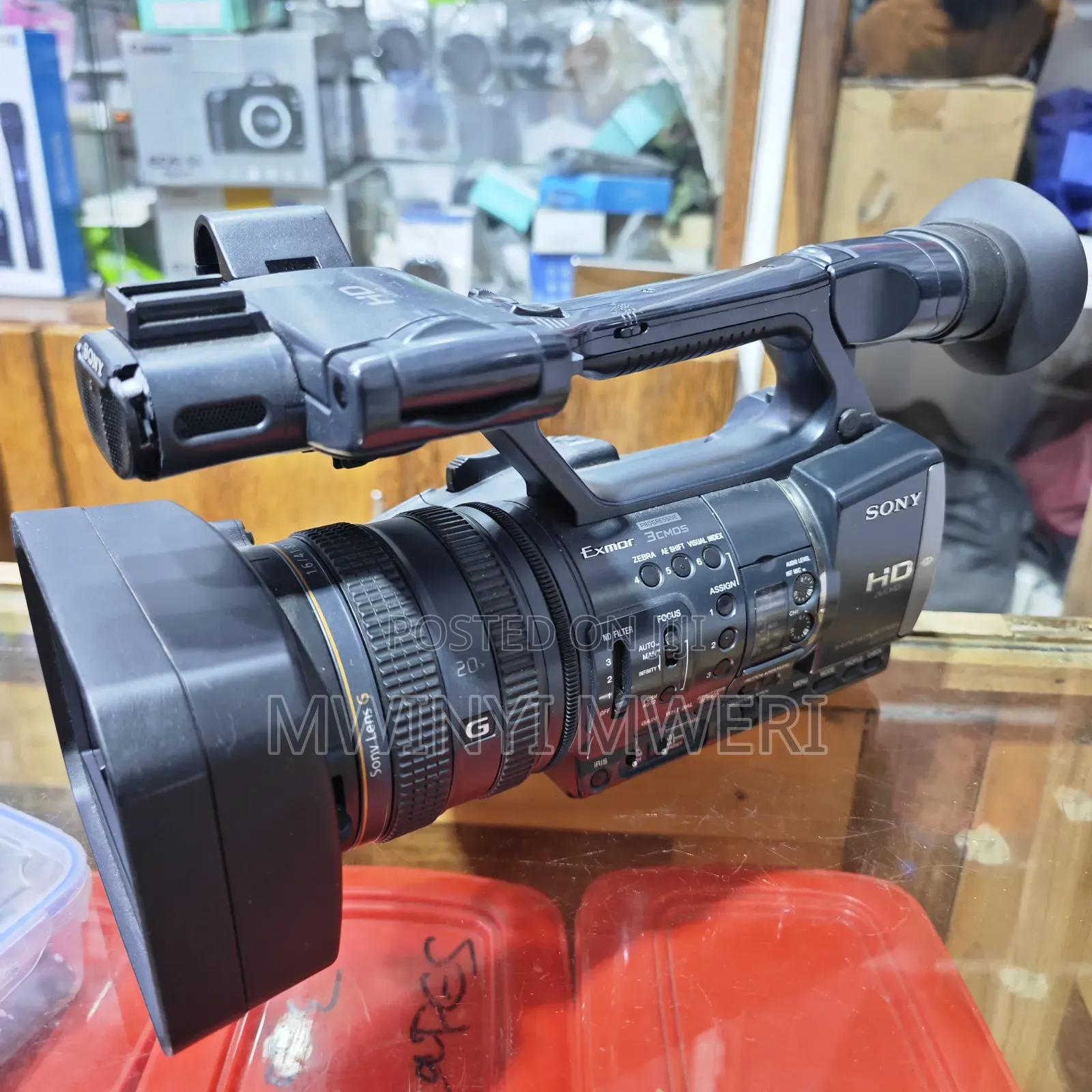 Sony HDR-Ax2000e Avchd Pal Camcorder Video Camera