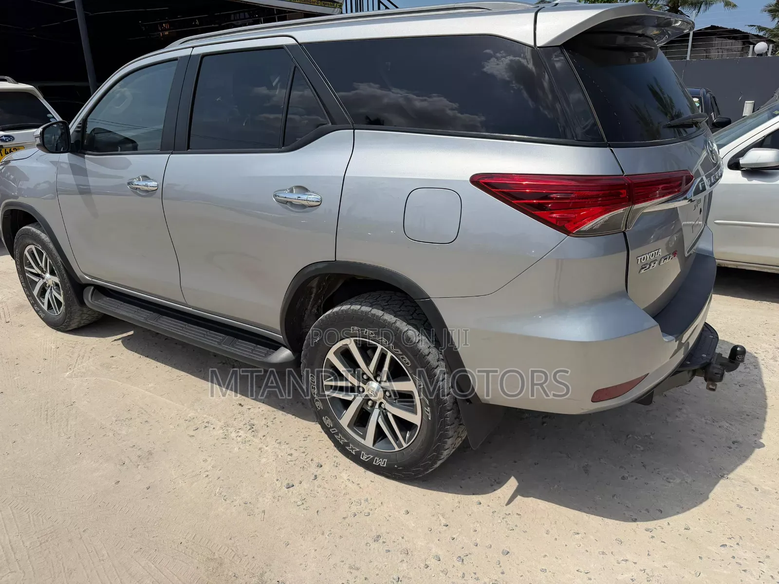 Toyota Fortuner 2.4 D AWD 2017 Gray