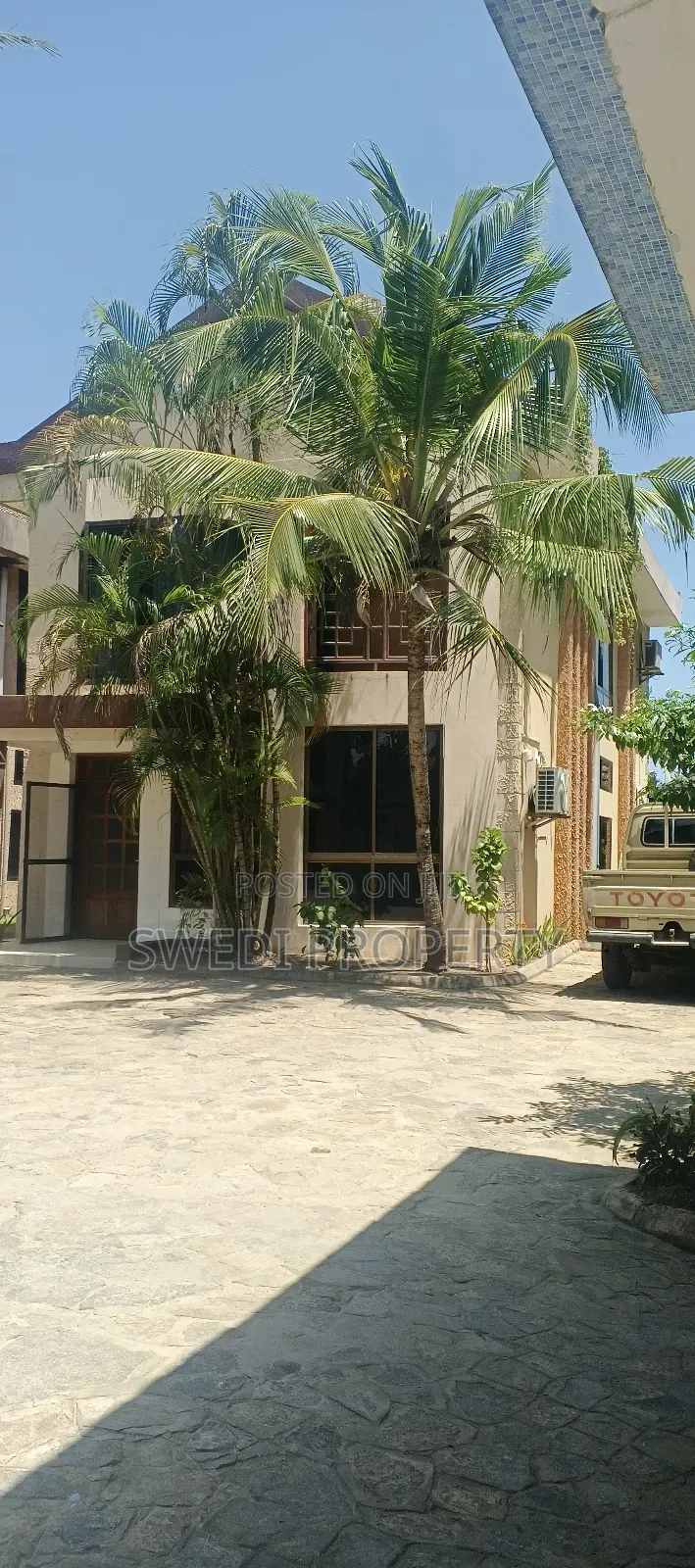 Furnished 3bdrm Villa in Swedi Property, Mikocheni for rent