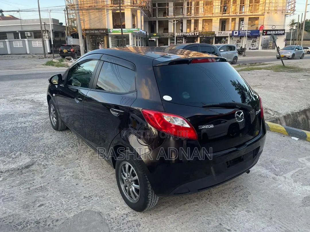 Mazda Demio 2010 Black