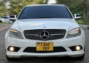 Mercedes-Benz C200 2008 White