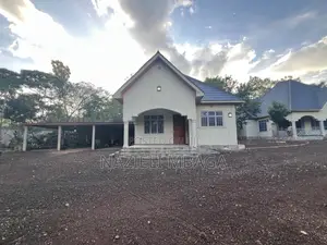 Furnished 4bdrm House in Mrela Realty, Usa River for rent