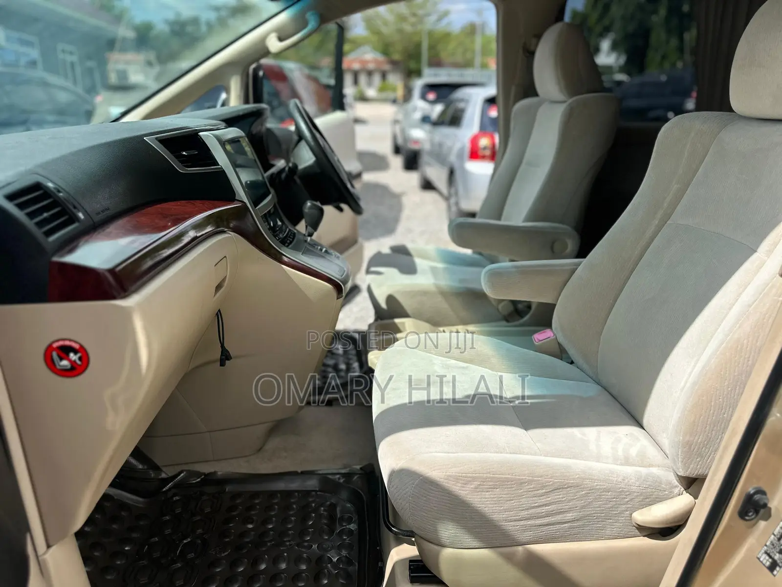 Toyota Alphard 2008 Gold