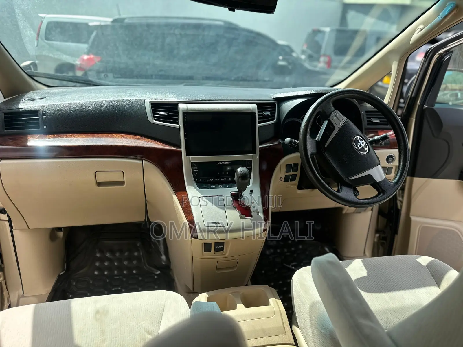 Toyota Alphard 2008 Gold