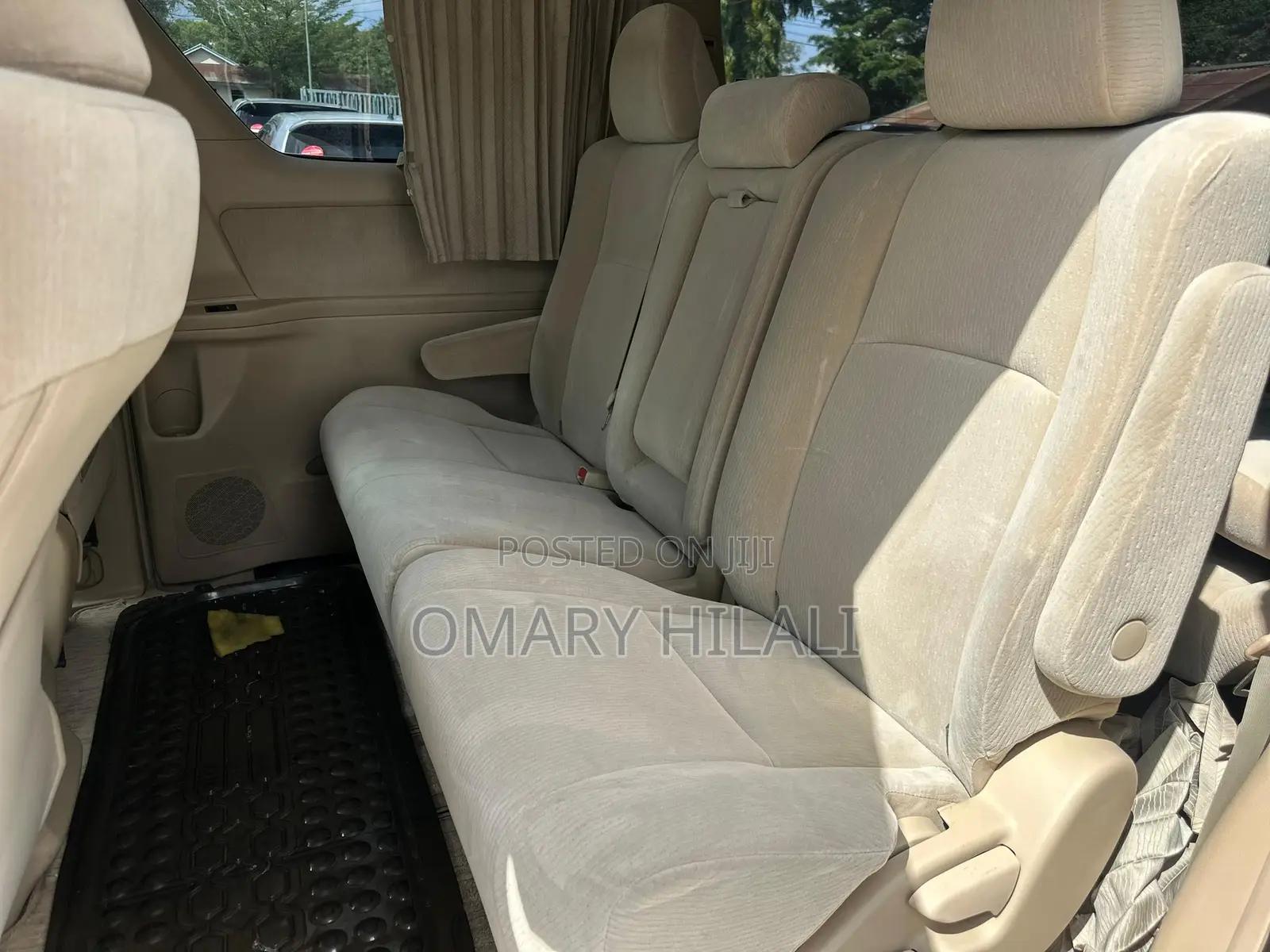 Toyota Alphard 2008 Gold