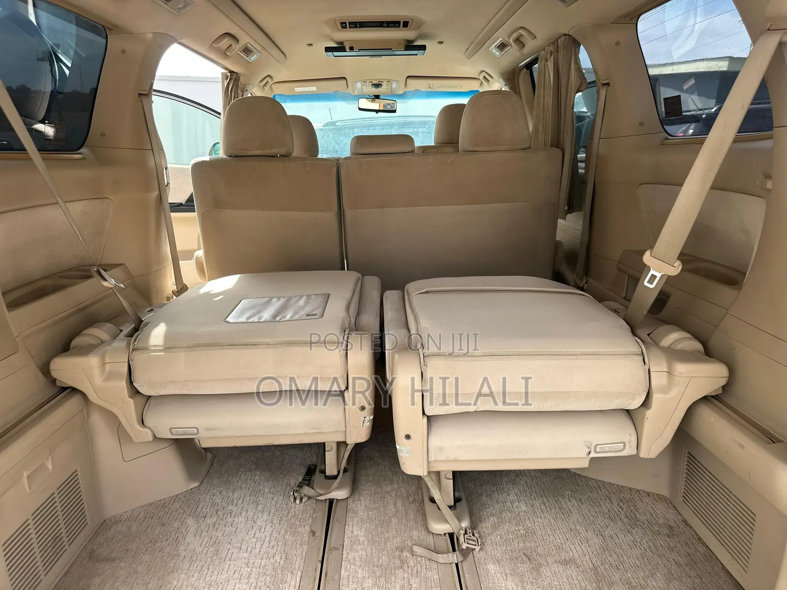 Toyota Alphard 2008 Gold