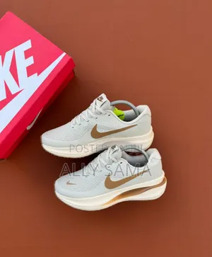 Men's Sneakers Trainer Shoes Nike Zoomix