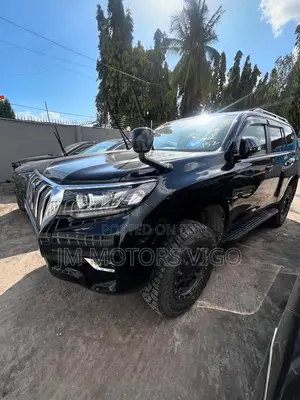 Toyota Land Cruiser Prado 2.8 2020 Black