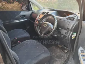 Toyota Ractis 2008 Black