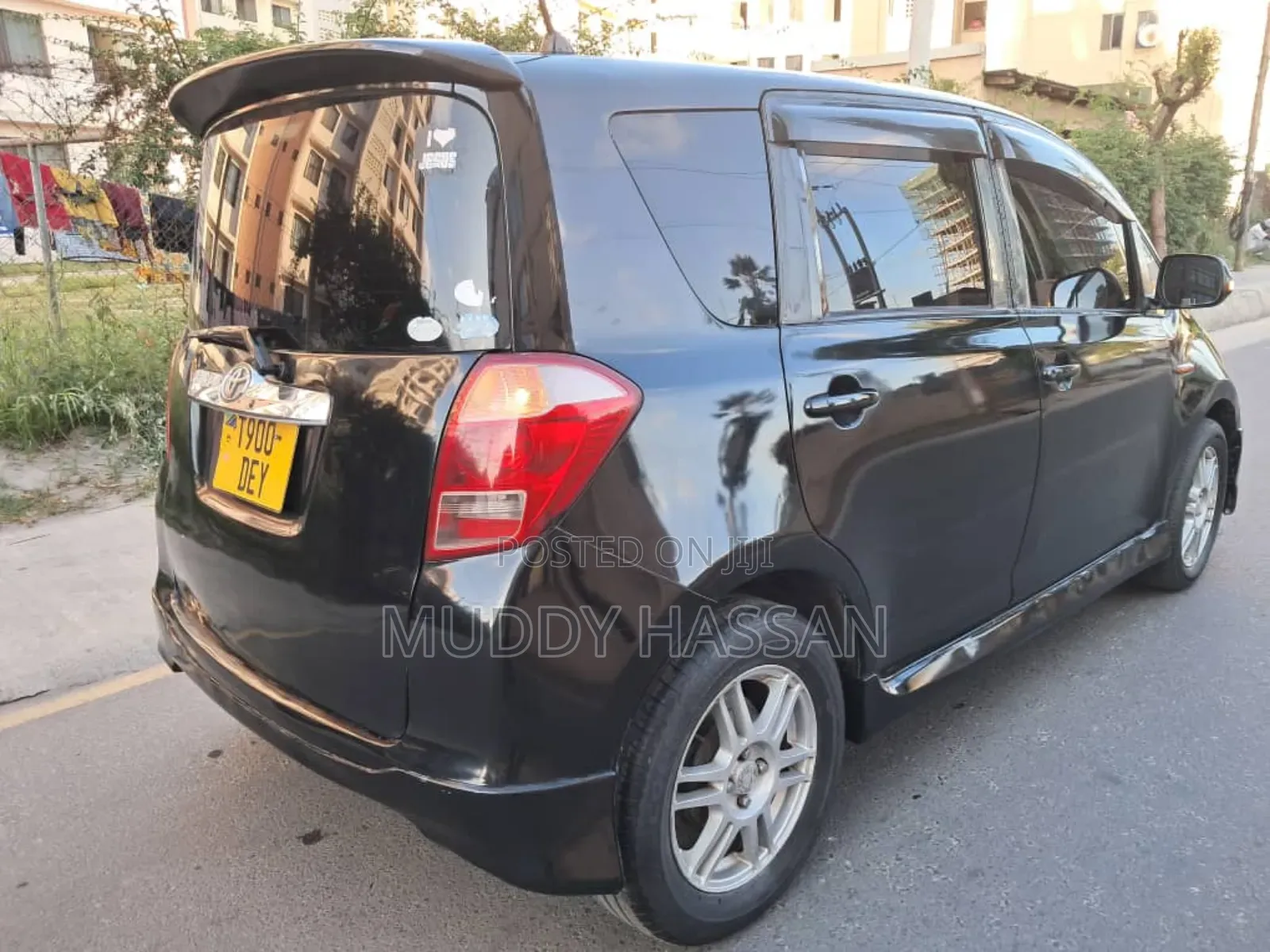 Toyota Ractis 2008 Black