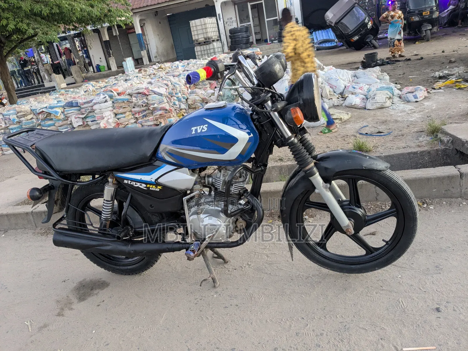 TVS HLX 125 2024 Blue