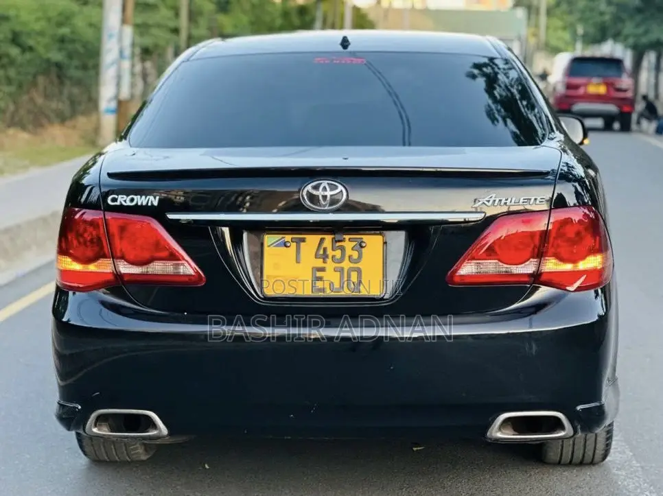 Toyota Crown 2009 Black