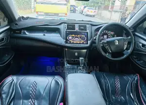 Toyota Crown 2009 Black