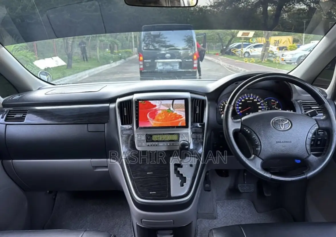 Toyota Alphard 2007 White