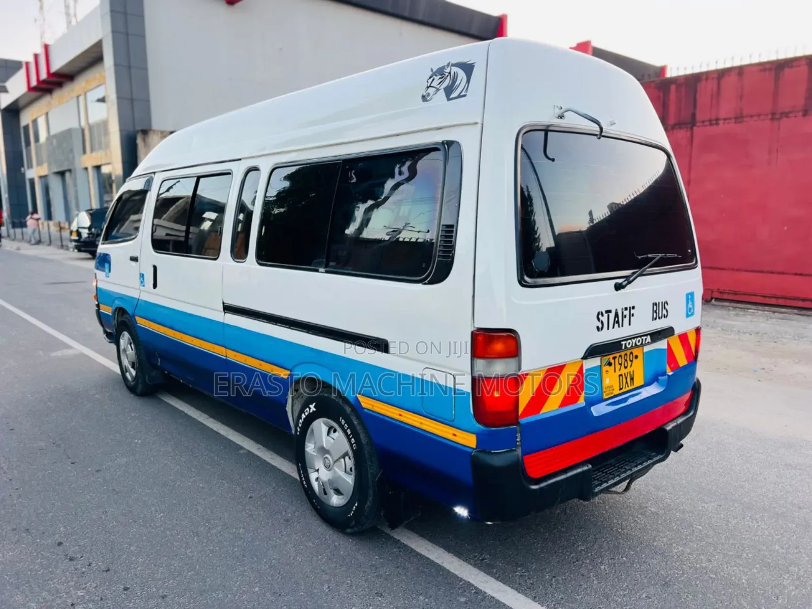 Toyota HiAce 2002