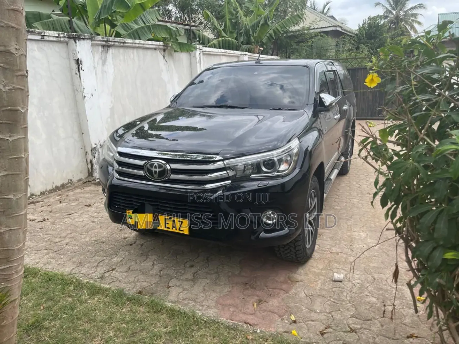 Toyota Hilux 2019 Black