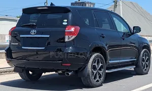 Toyota Vanguard 2010 Black