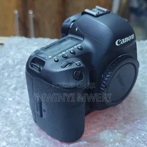 Canon Eos 5d Mark Iv DSLR Camera (Body Only)