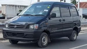 Toyota TownAce Noah 2001 Black