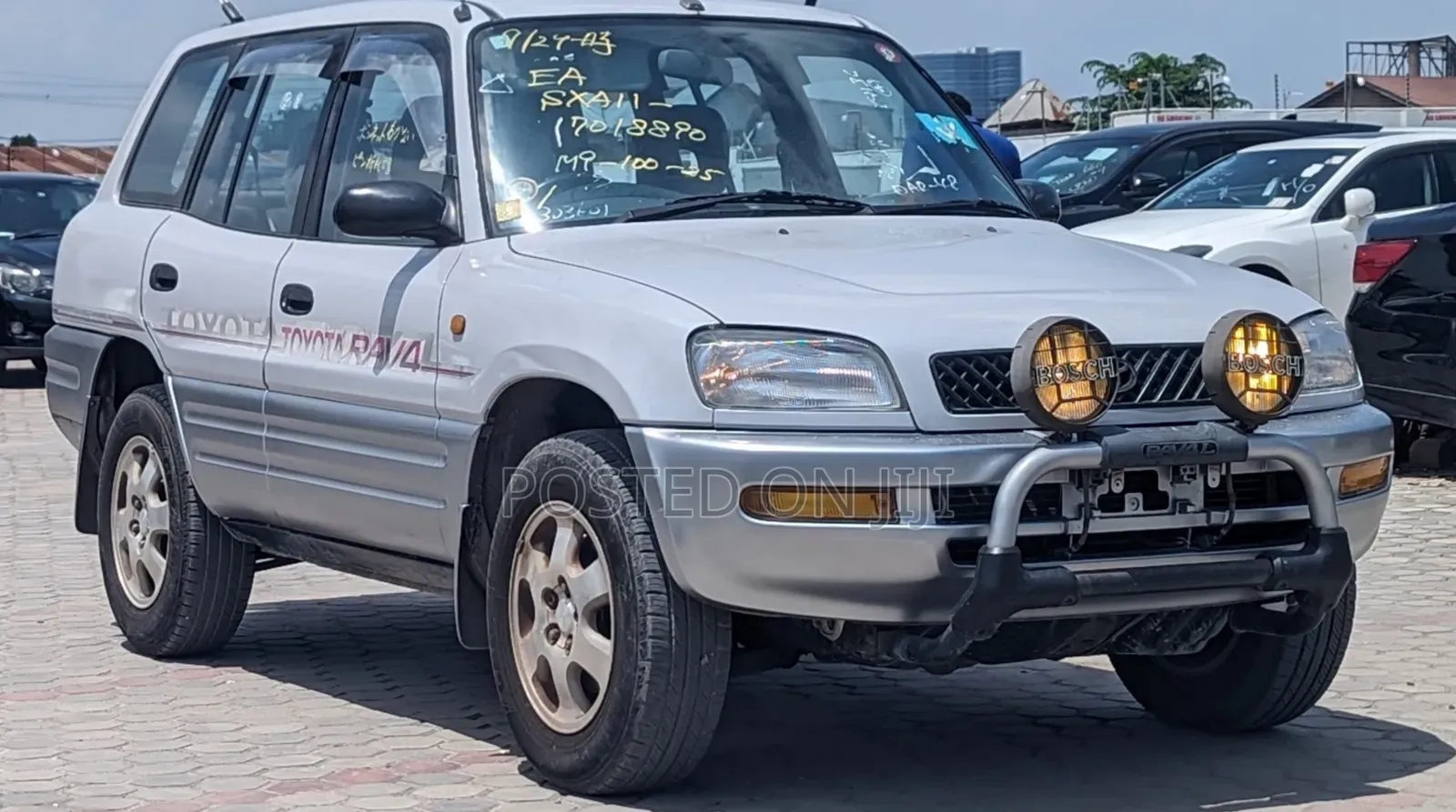Toyota RAV4 1996 Silver