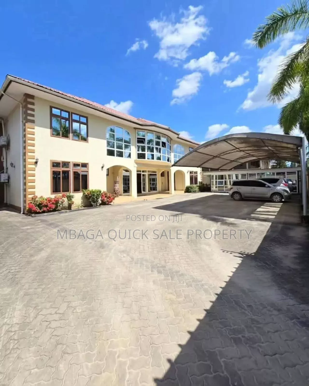 14bdrm House in Mikocheni for rent