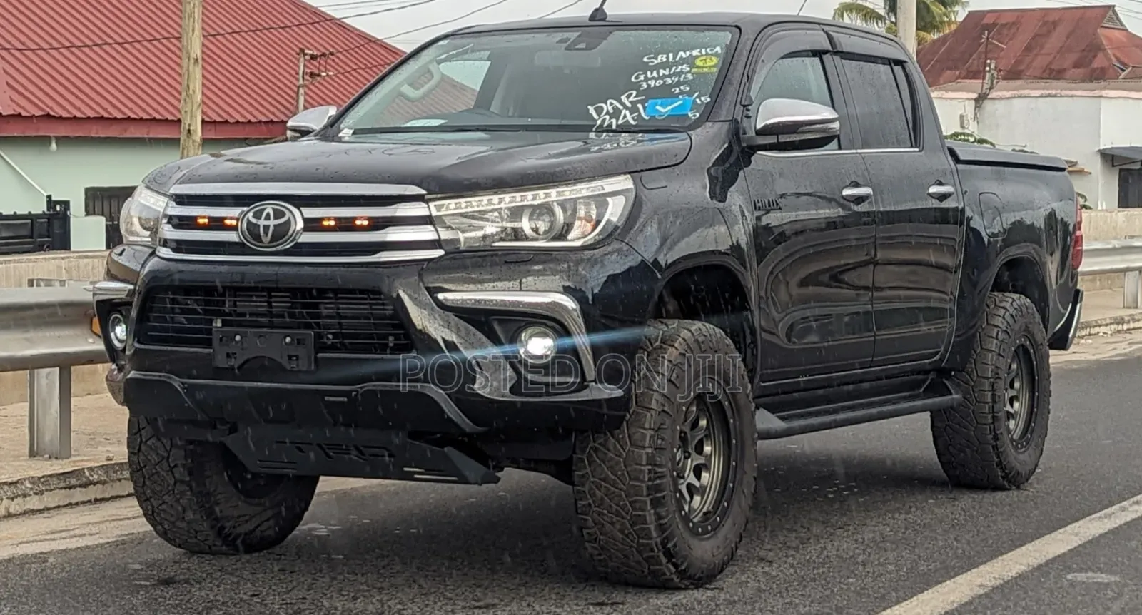 Toyota Hilux 2018 Black
