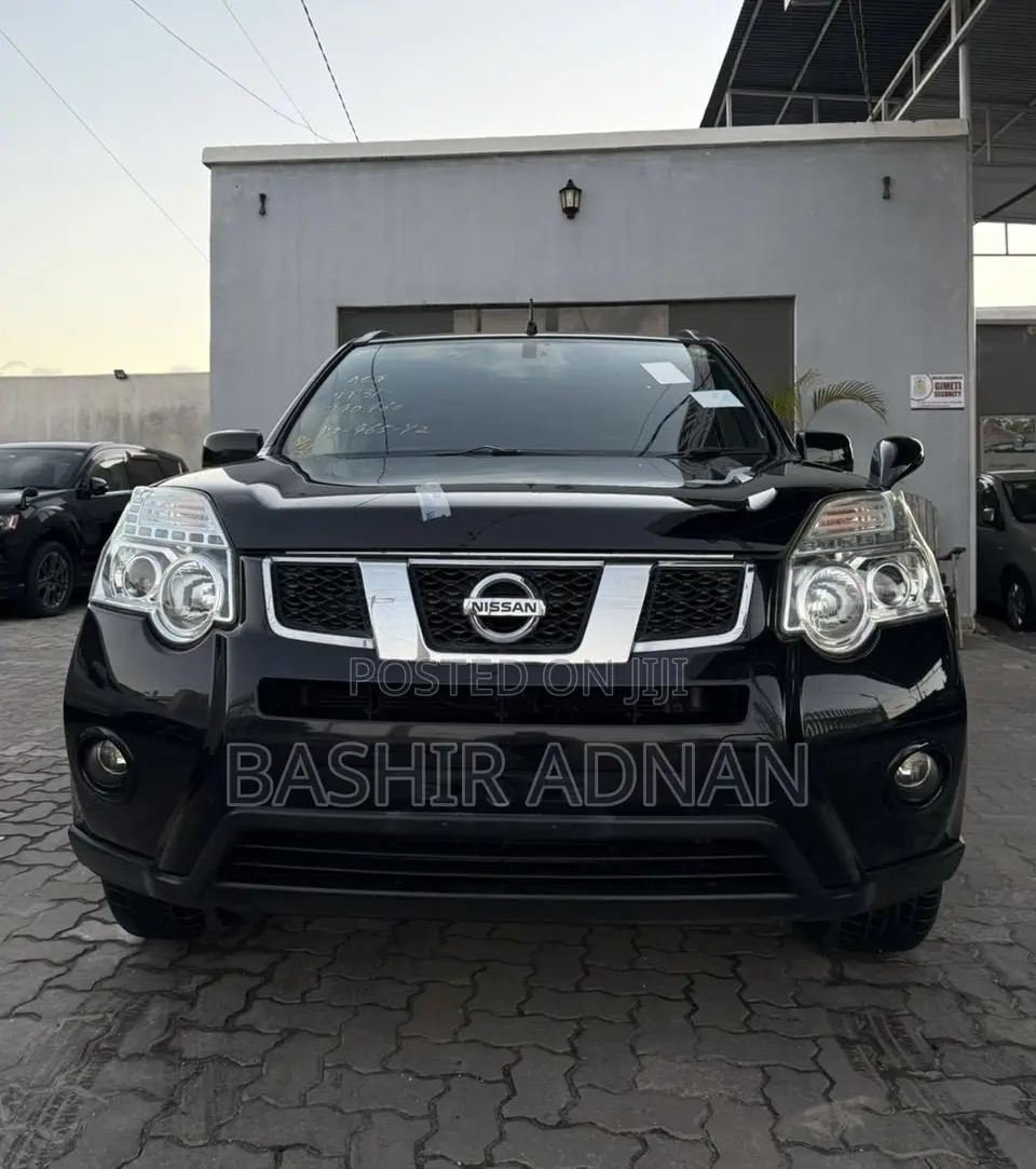 Nissan X-Trail 2011 Black