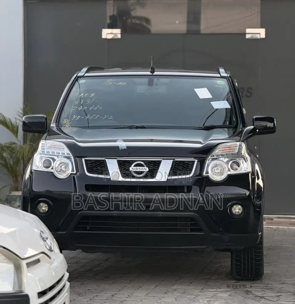 Nissan X-Trail 2011 Black