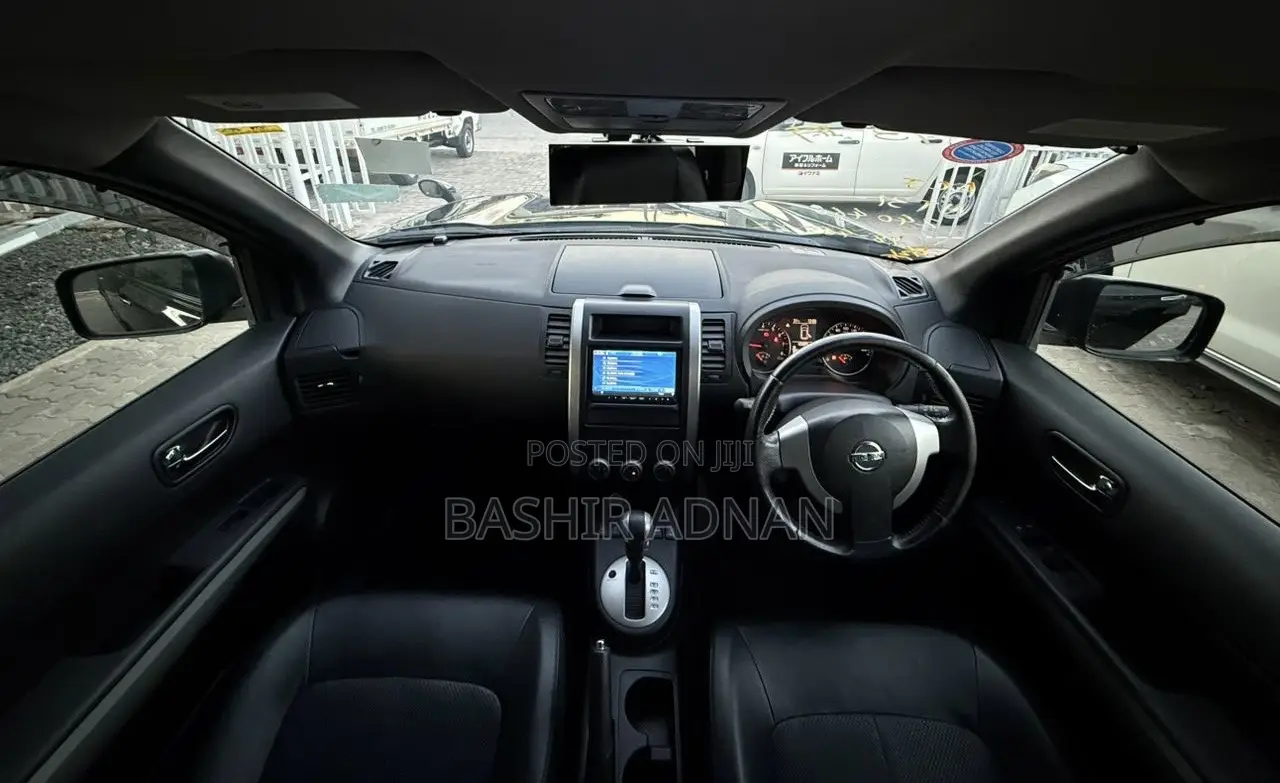 Nissan X-Trail 2011 Black
