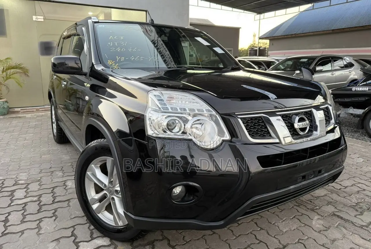 Nissan X-Trail 2011 Black