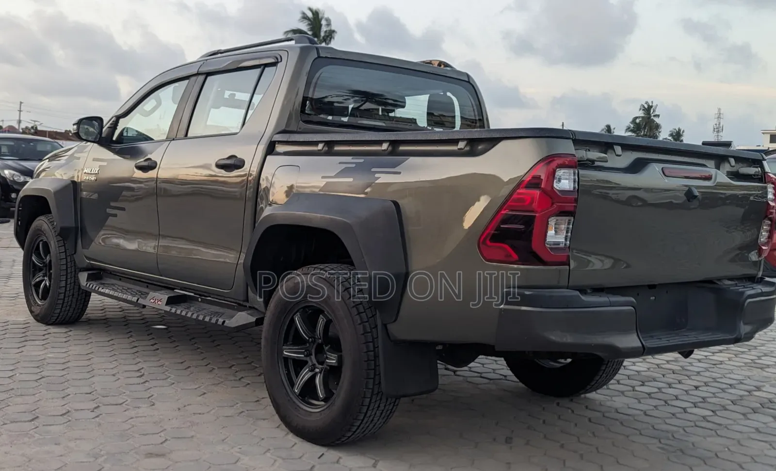 Toyota Hilux 2018 Gray