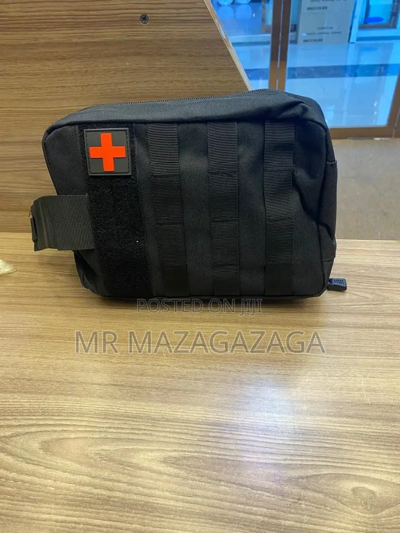 Survival Kit Kamili Kwa Safari