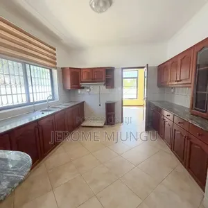 4bdrm House in Masaki for rent