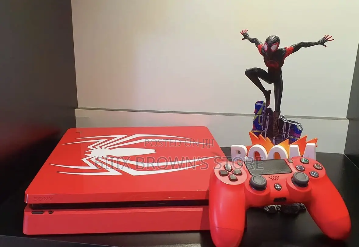Playstation 4 Slim