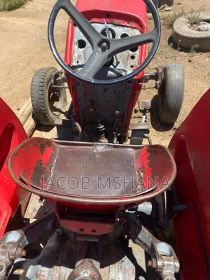 Tractor Ferguson 265