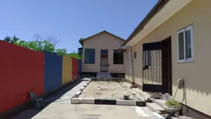 5bdrm House in Kinondoni for rent