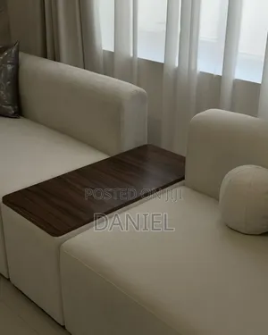 Sofa Set Ya Watu Wa Nne Cream Color