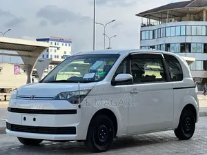 Toyota Spade 1.5 2016 White