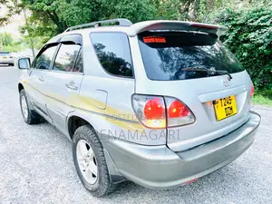 Toyota Harrier 2004 Silver