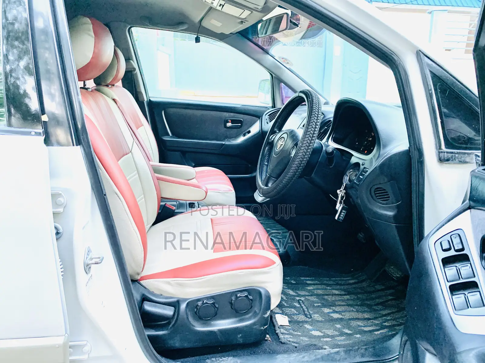 Toyota Harrier 2005 White