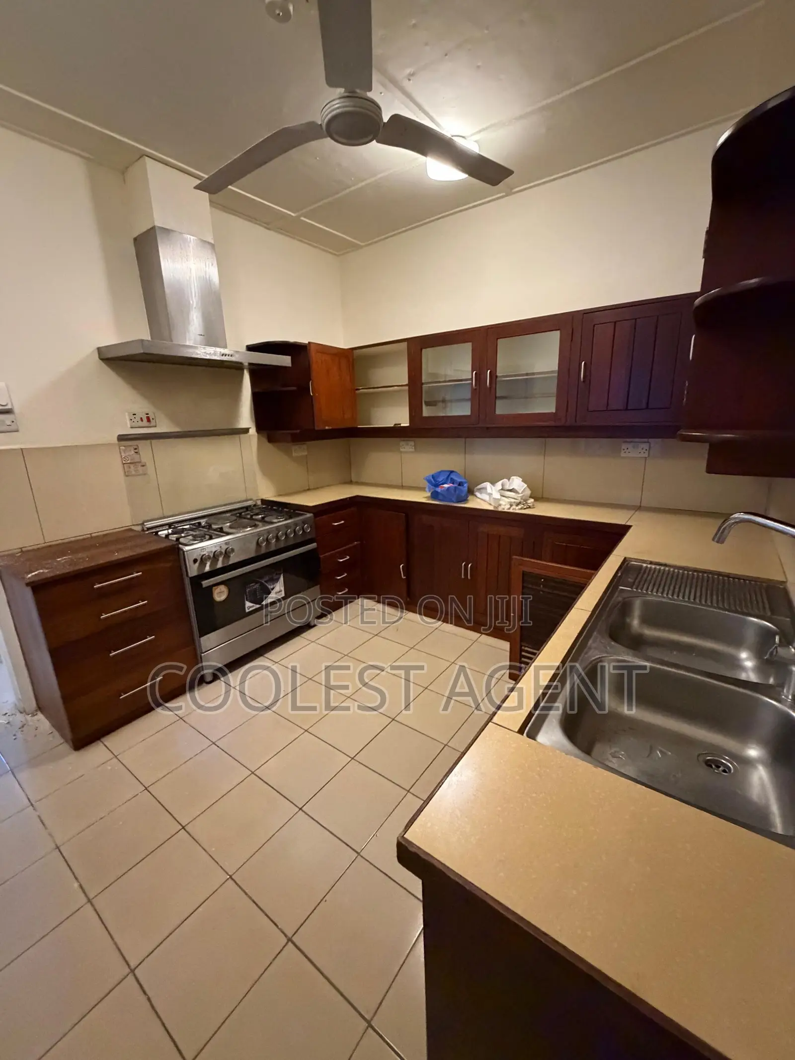 4bdrm House in Coolest Estate, Masaki for rent