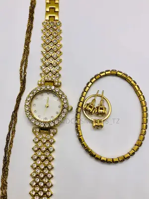 P6 - 95 Women’N Quartz Wrist Watch Set *1 in Stock* Price 95,000