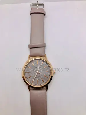 P8 - 55women’S Quartz Watch With a Rose Gold*1 in Stock* Price 55,000