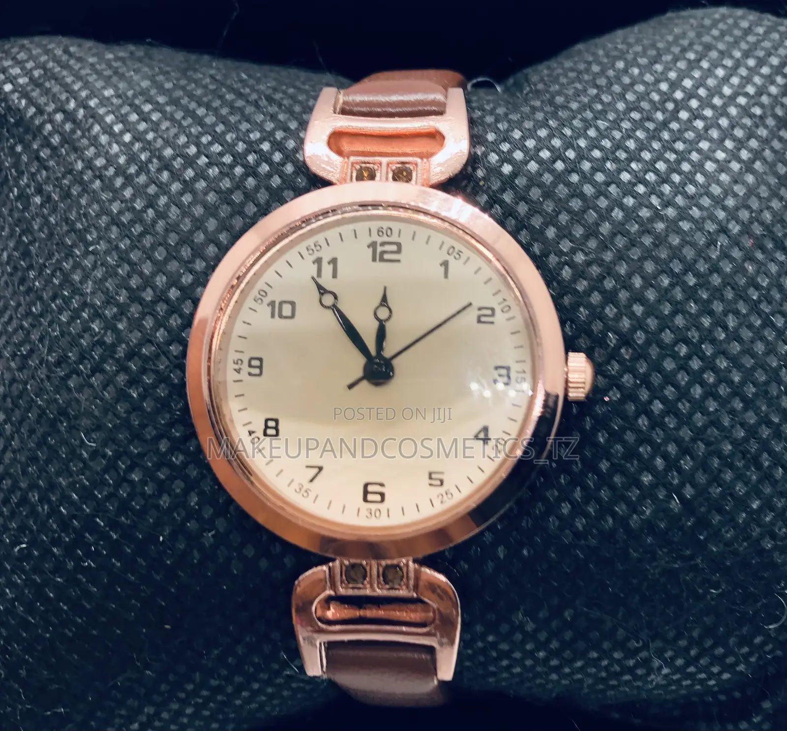 P14 - 55 Women’S Watch *1 in Stock* Price 55,000